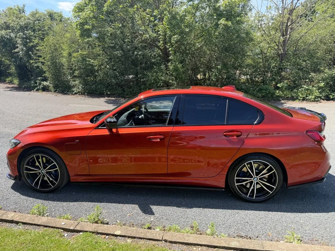 BMW glass replacement from the Windscreens Ltd work archive