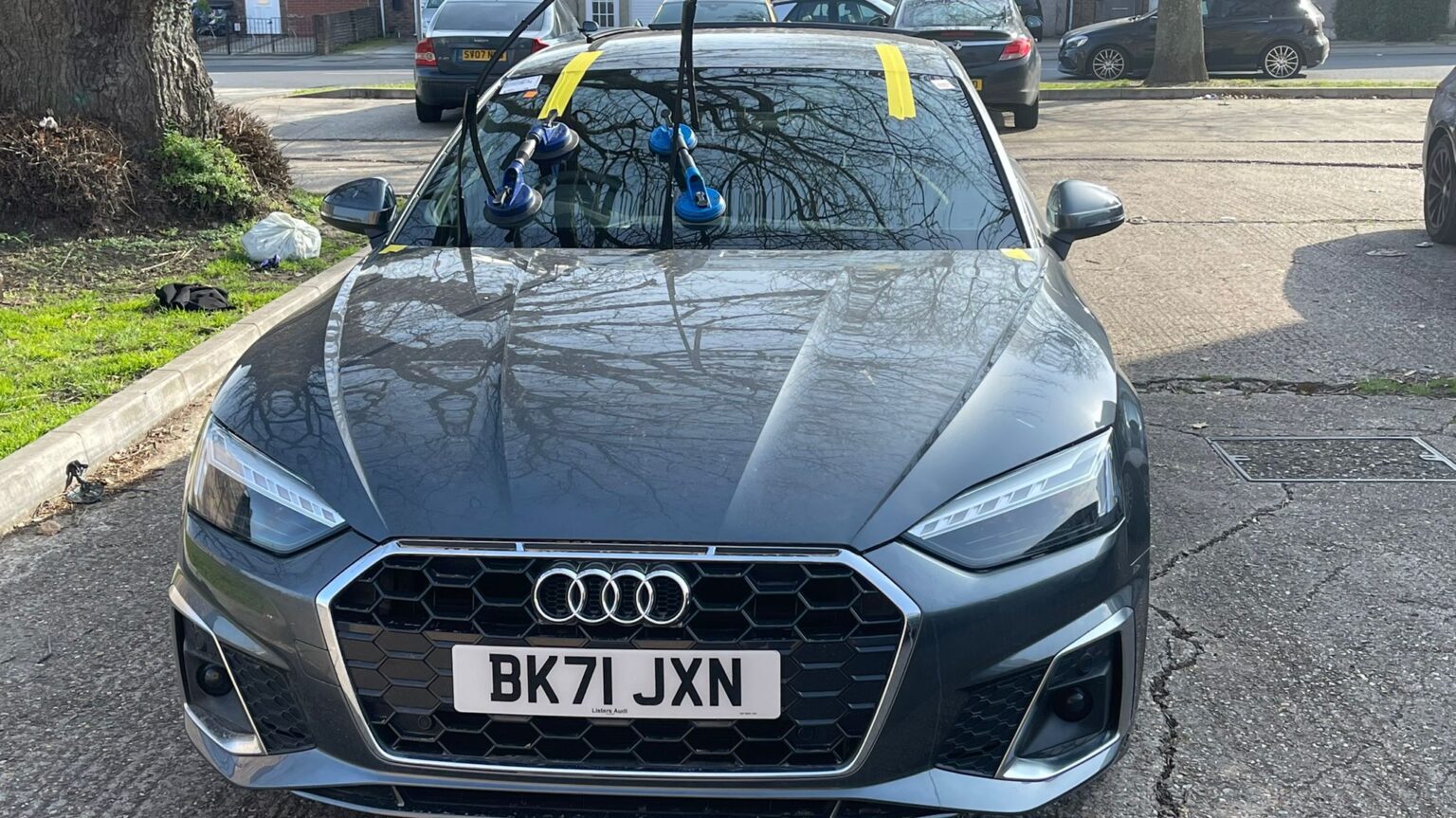 Luxury Audi WindScreen Replacement